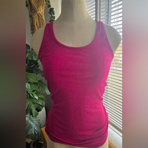 Under Armour Pink Scoop Neck Sleeveless Tank Top